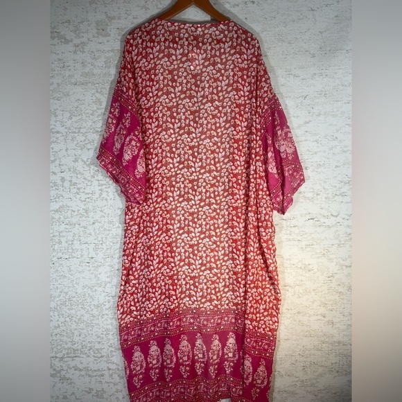 Elegant Pink Floral Kimono - Picture 9 of 12